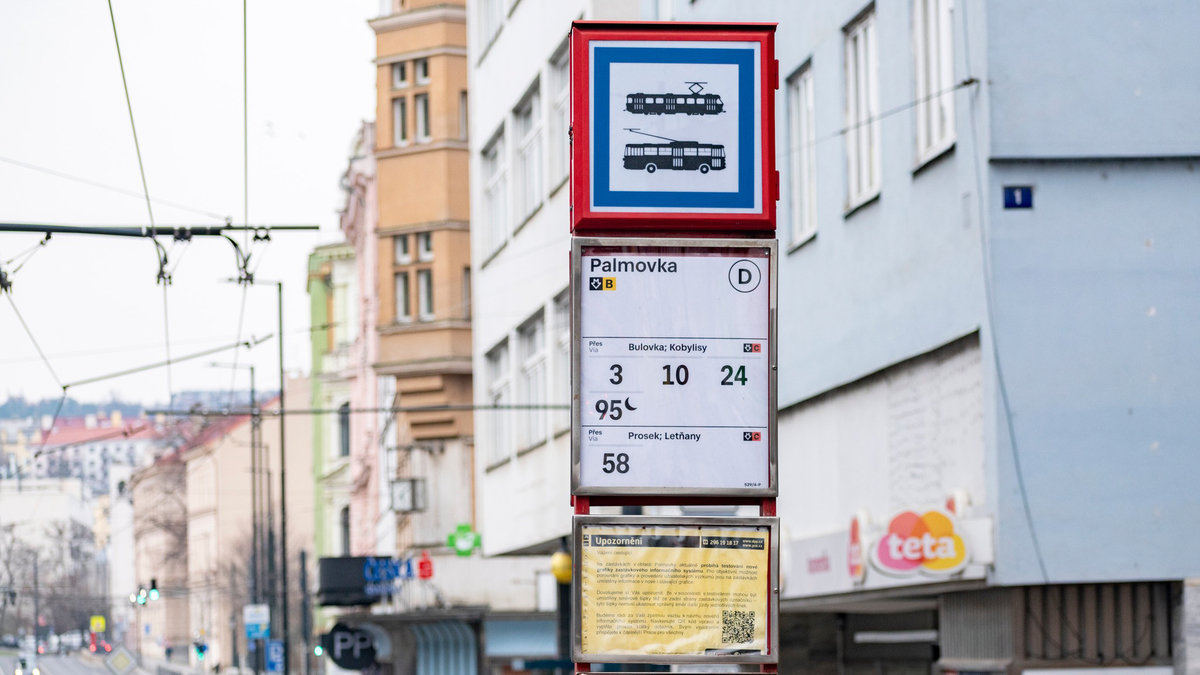 Zastávky na Palmovce vypadají jinak, mají být přehlednější