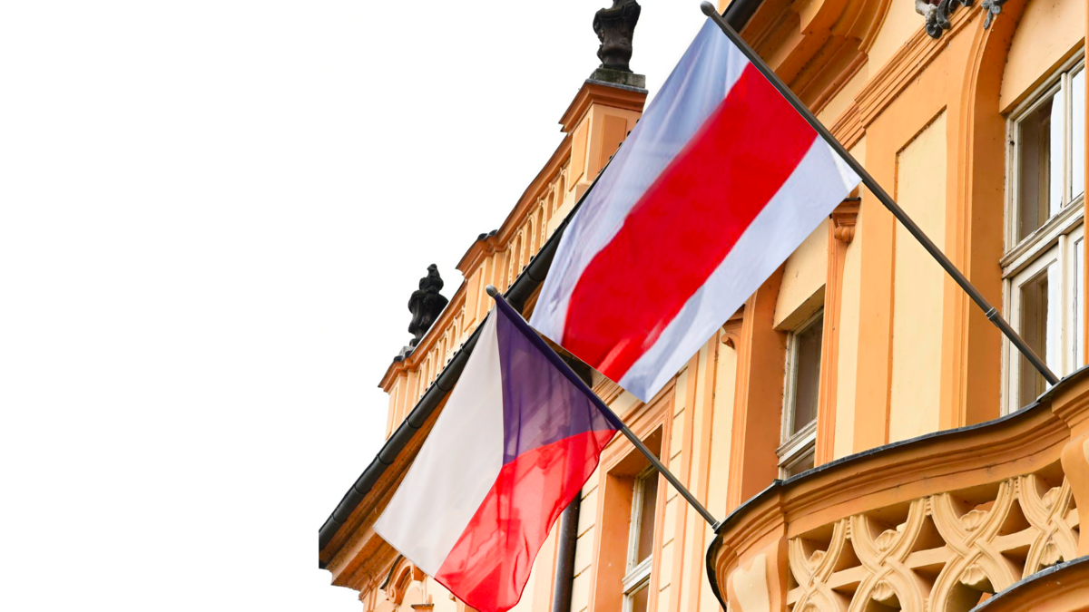 Běloruskou vlajku jsme vyvěsili alespoň symbolicky ve Photoshopu