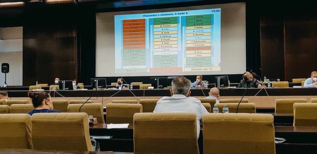 hlasovani-jednacirady-062020