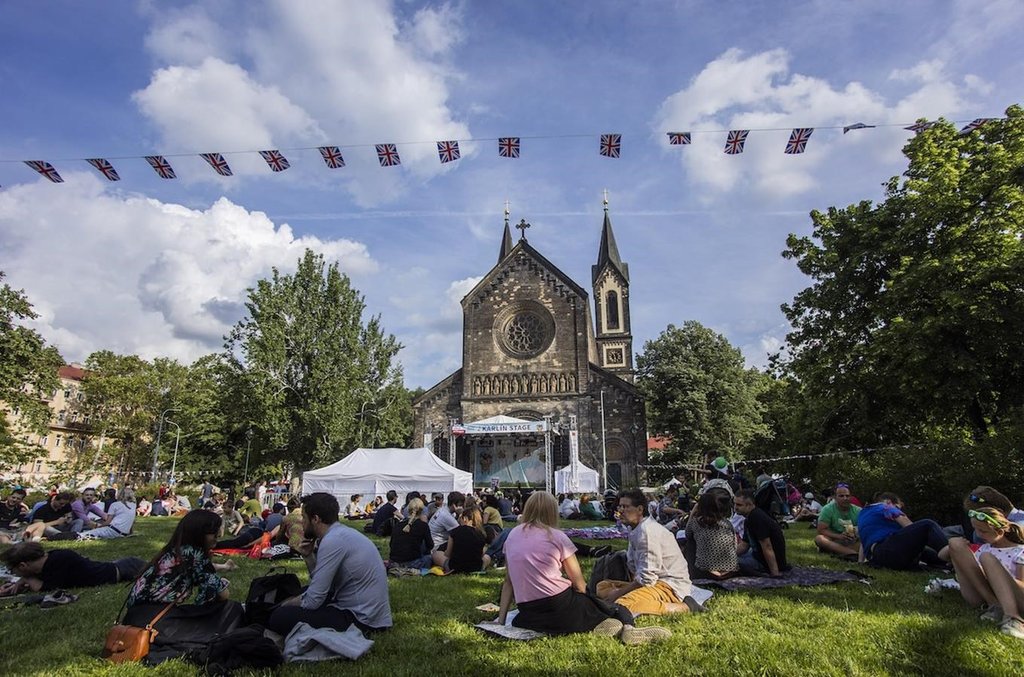 karlin-unitedislandsofprague