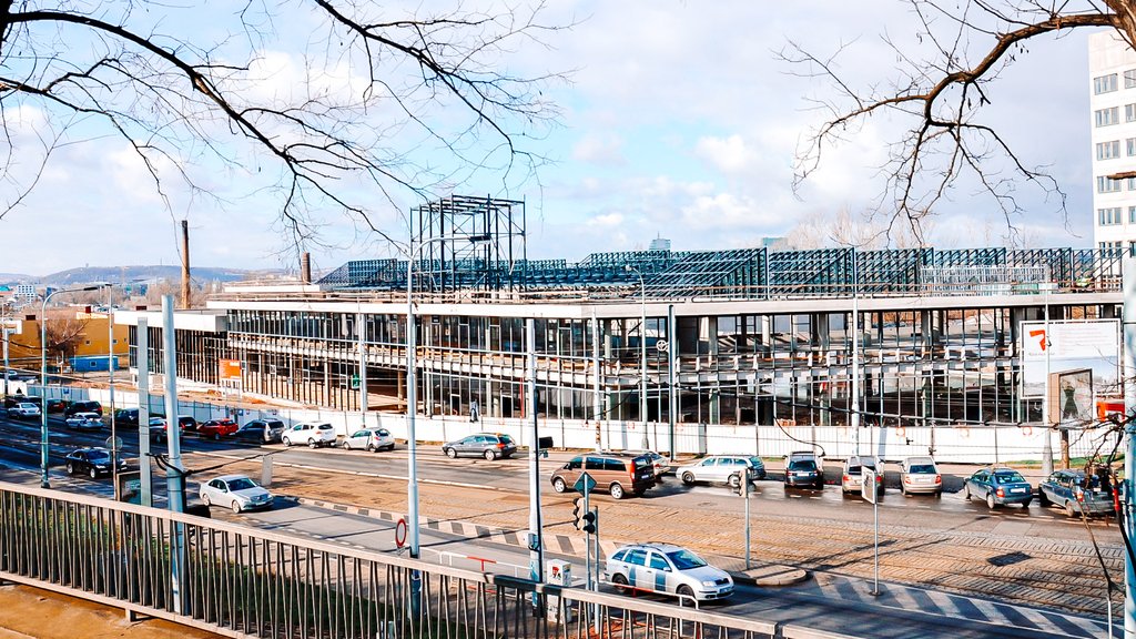 novapalmovka-stavba2