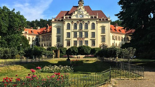 Komise pro školství řešila cenu Eduarda Štorcha